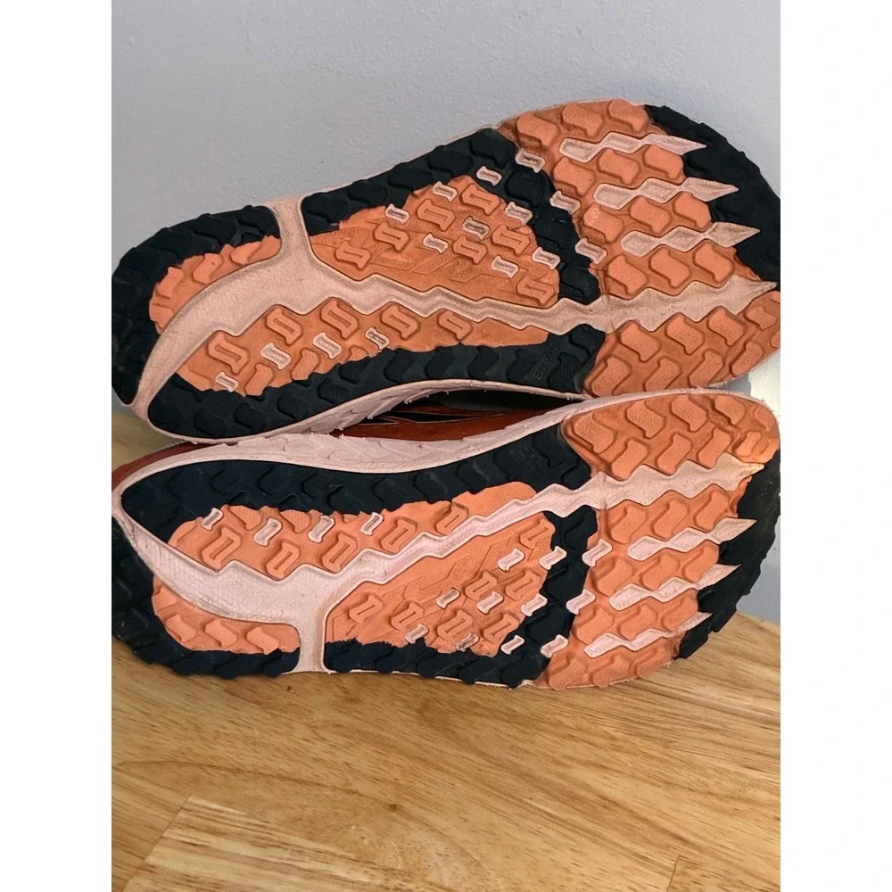 Altra Outroad Womens Trail Running Shoes Orange Pink AL0A7R72680 US 7.5